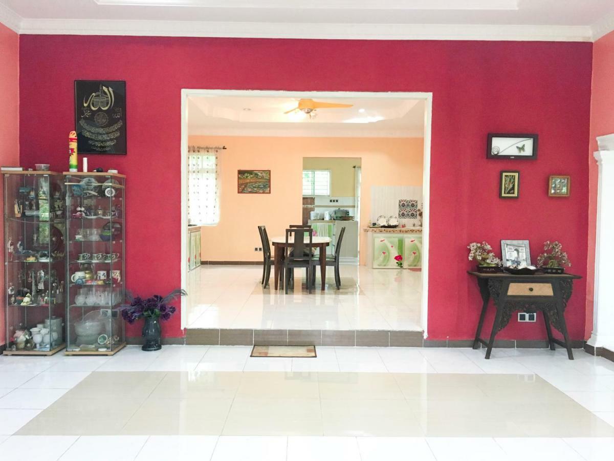 Kapal Terbang Guest House Langkawi Пантай-Сенанг Экстерьер фото